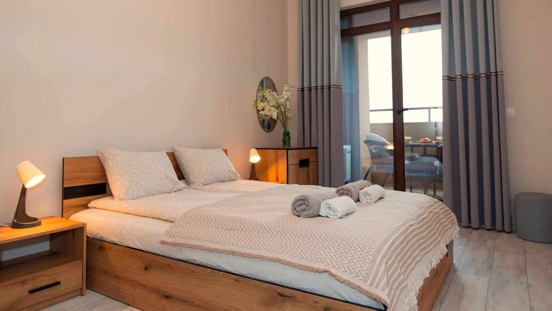 Burgas Residence 905